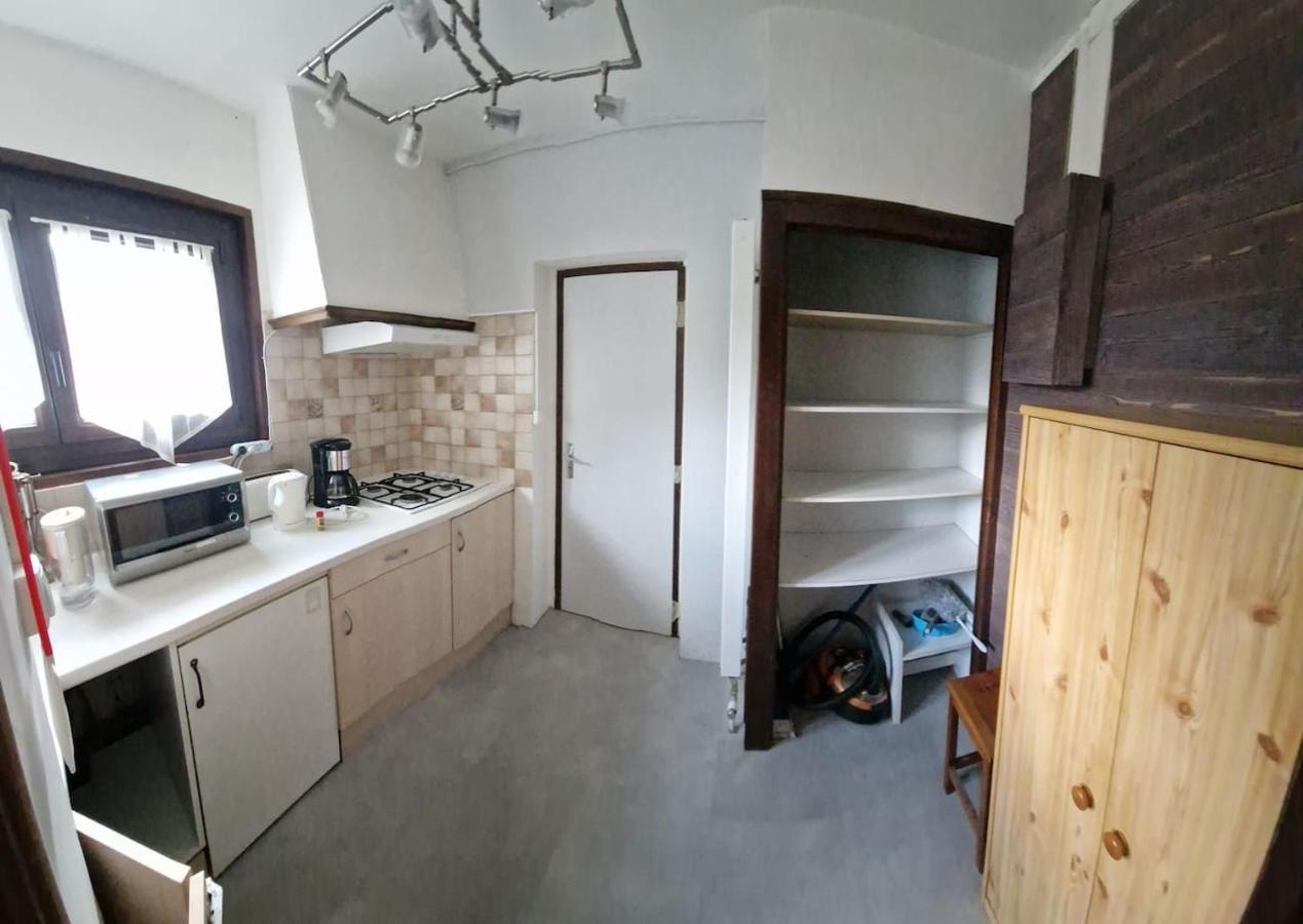 Les Breventines Apartment เลอุชส์ ภายนอก รูปภาพ